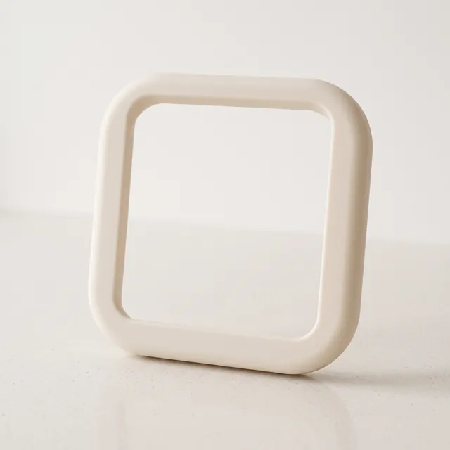 Oat Puff frame on a white counter